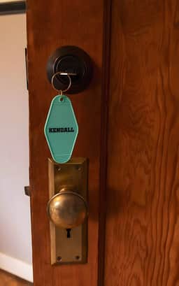 Kendal Room | Cozy Mountain Lodge Retreat