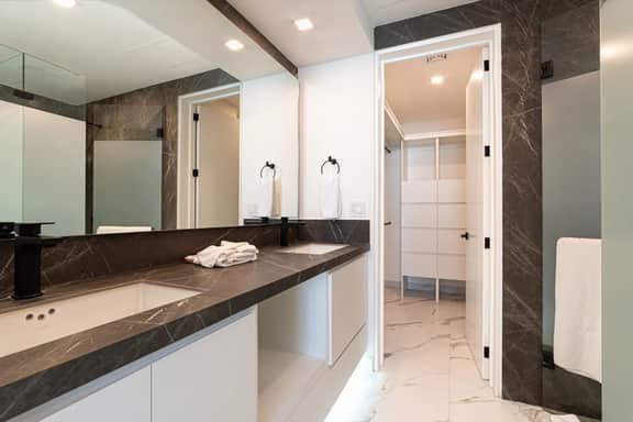 Beachfront 2BR Condo | Pool, Ocean Views & Resort
